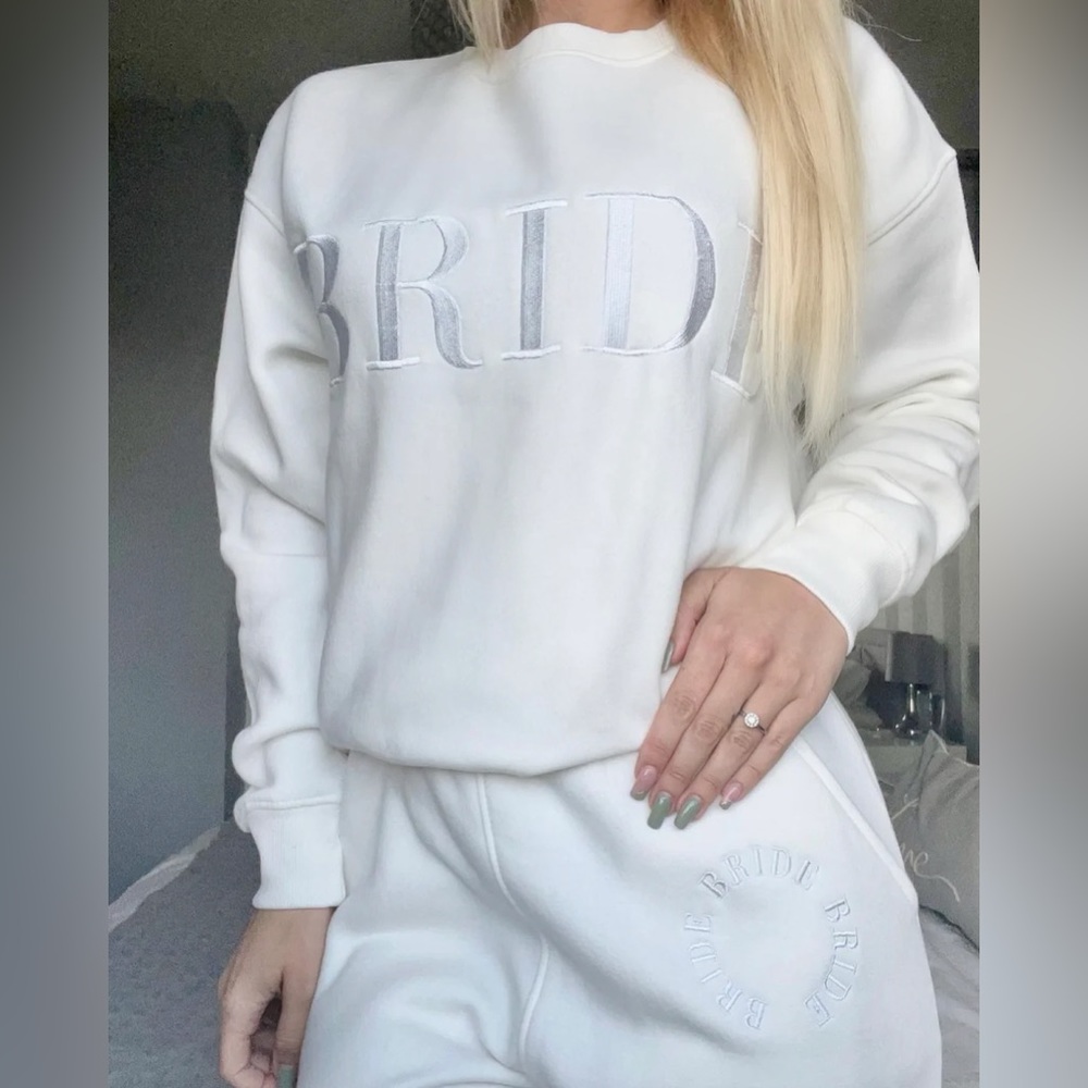 Six Stories Bridal Lounge Set